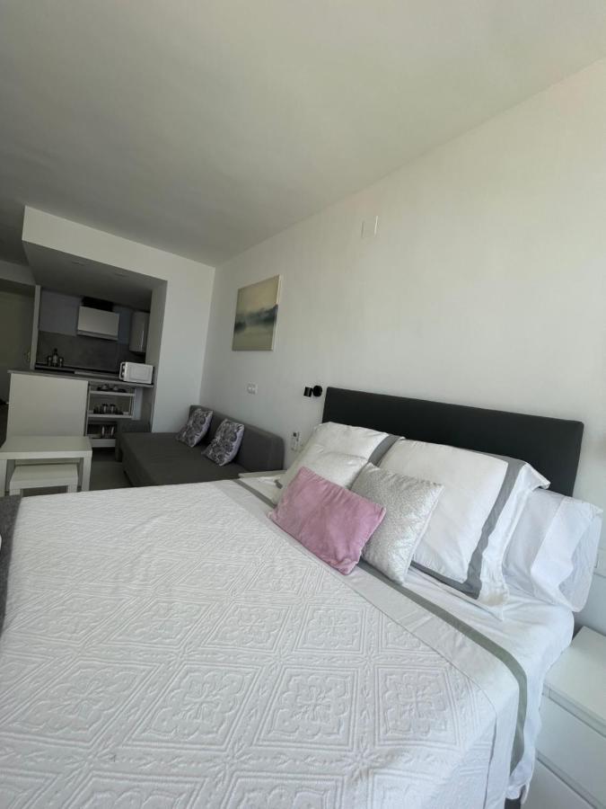 Apartamento Con Vistas Al Mar A Metros De La Playa Carihuela Soleil Διαμέρισμα Τορρεμολίνος Εξωτερικό φωτογραφία