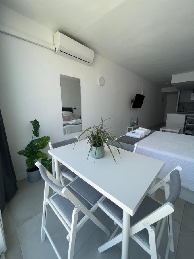 Apartamento Con Vistas Al Mar A Metros De La Playa Carihuela Soleil Διαμέρισμα Τορρεμολίνος Εξωτερικό φωτογραφία