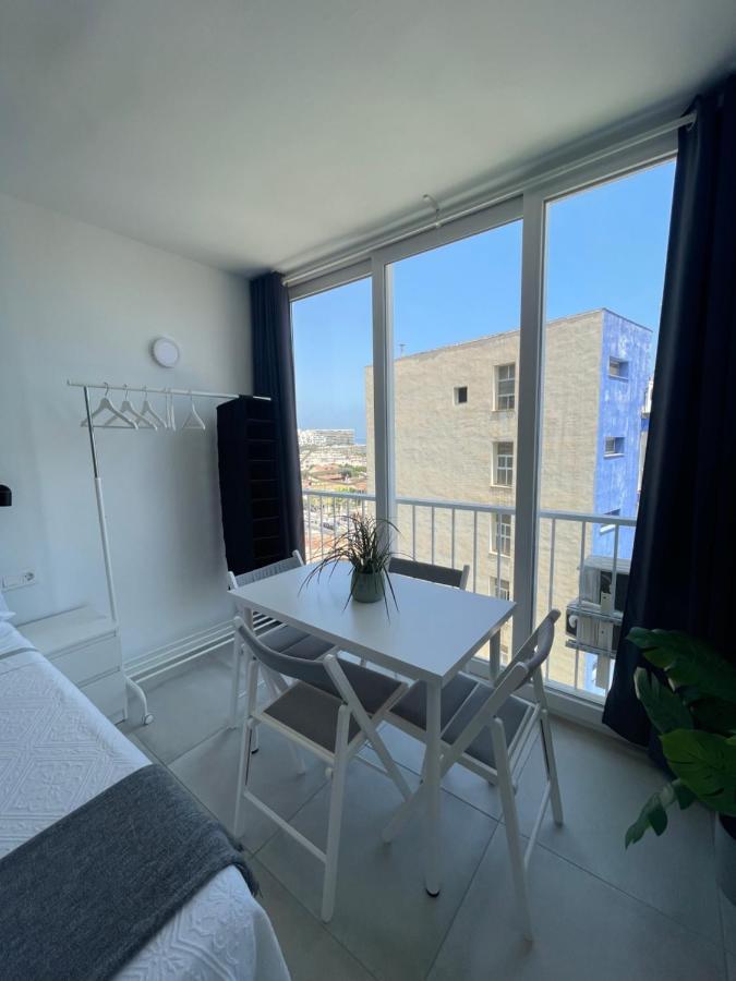 Apartamento Con Vistas Al Mar A Metros De La Playa Carihuela Soleil Διαμέρισμα Τορρεμολίνος Εξωτερικό φωτογραφία