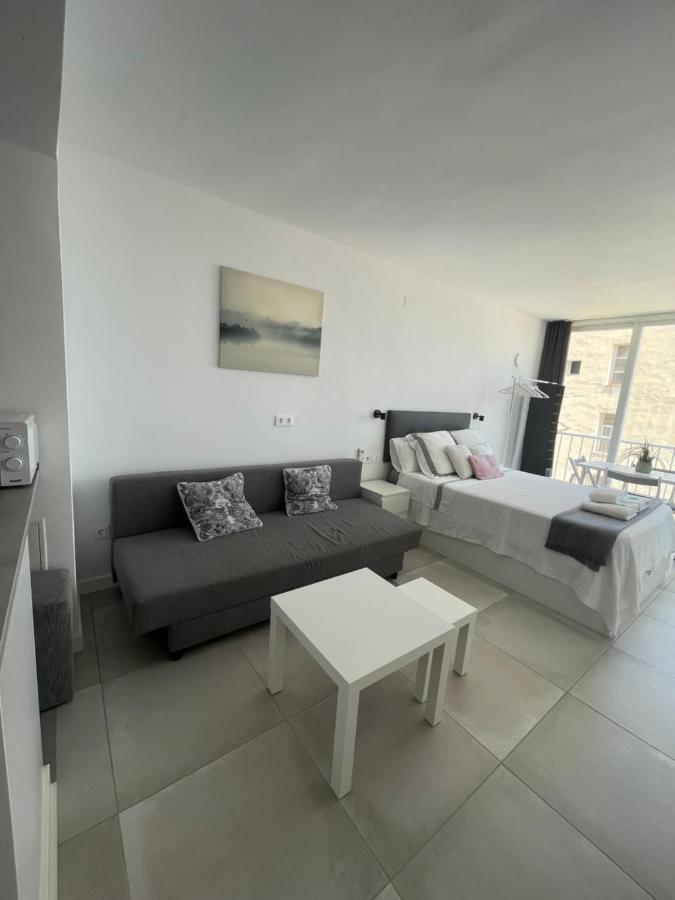 Apartamento Con Vistas Al Mar A Metros De La Playa Carihuela Soleil Διαμέρισμα Τορρεμολίνος Εξωτερικό φωτογραφία