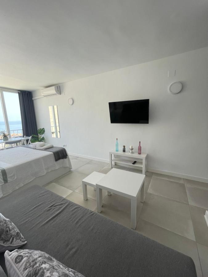 Apartamento Con Vistas Al Mar A Metros De La Playa Carihuela Soleil Διαμέρισμα Τορρεμολίνος Εξωτερικό φωτογραφία